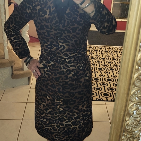 Gorgeous, one of a kind Leopard Print coat - Picture 2 of 7
